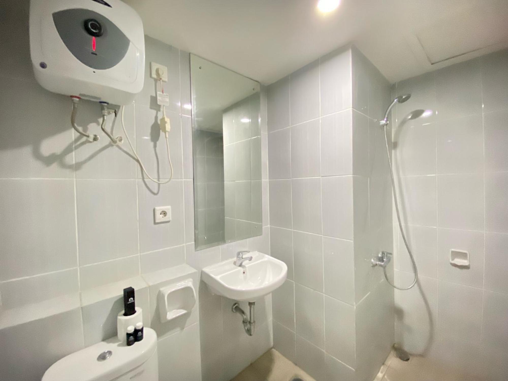 Apartemen Luxury Spacious 3br At Newton By Travelio